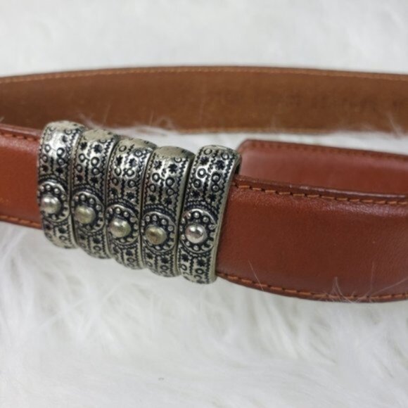 Vintage Brown Leather Belt with Ornate Silver Buckle main image 7